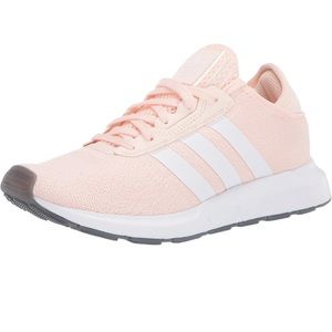 *Brand New* Adidas Original Women’s Swift Essential Sneaker in light peach